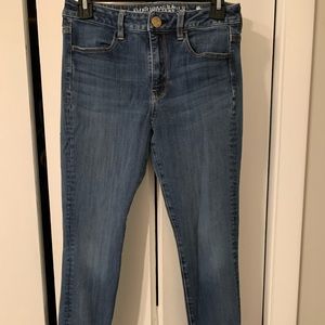 American Eagle Hi-Rise Jeggings
